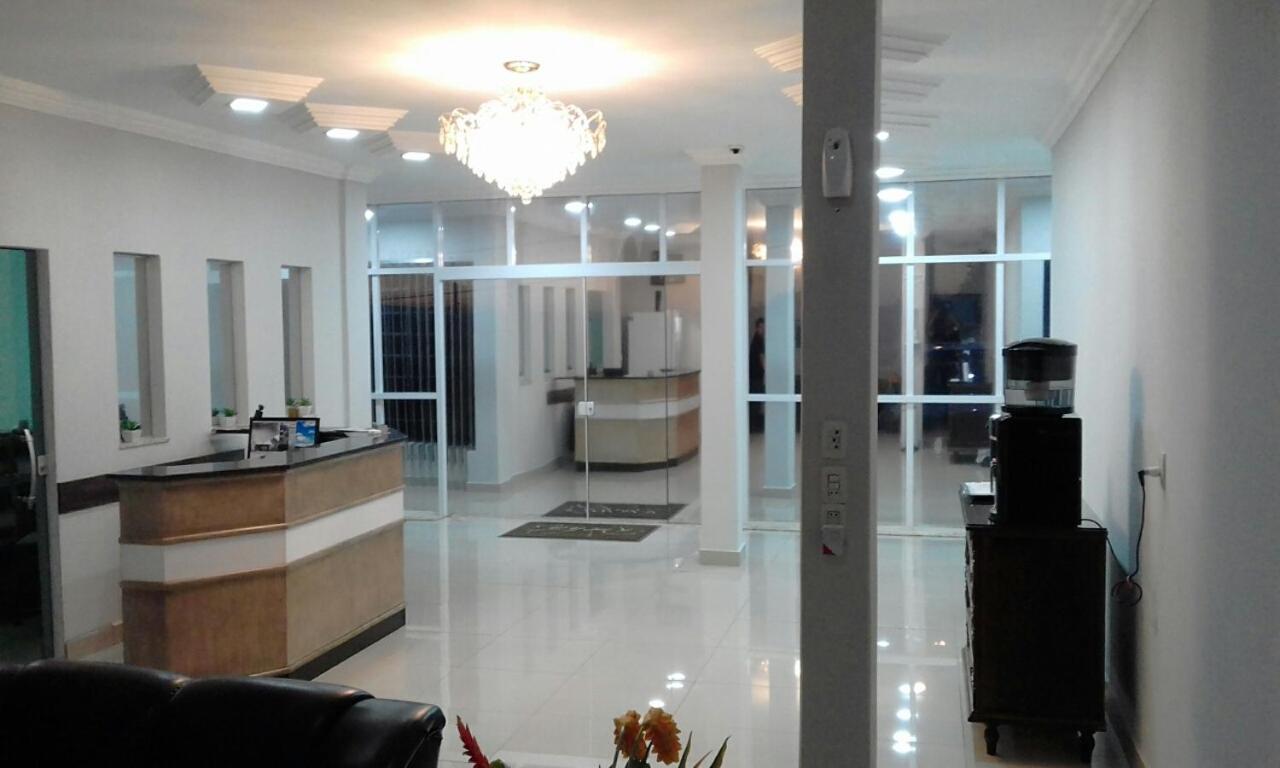 Rocha'S Hotel Гуарапуава Екстер'єр фото